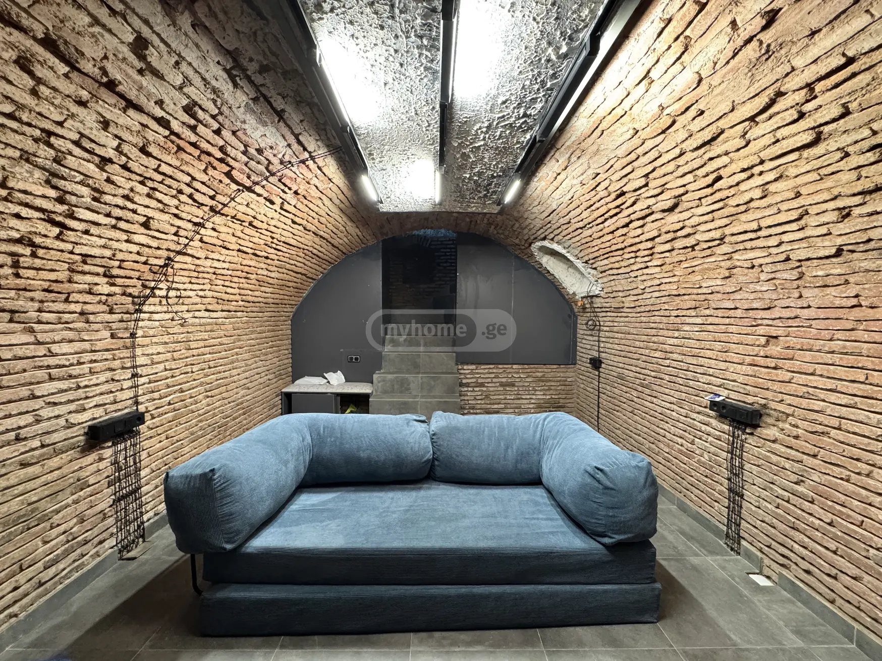 Special Commercial Area For Rent In Sololaki view 5