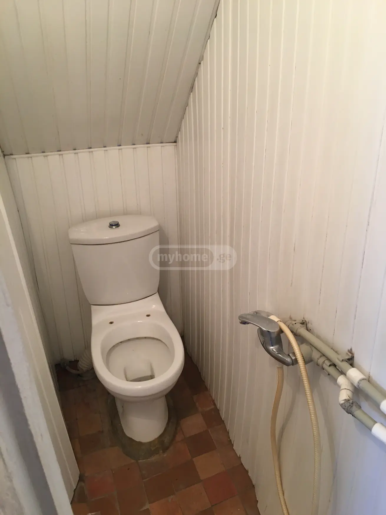 1 Room Private House For Rent In Avlabari view 4