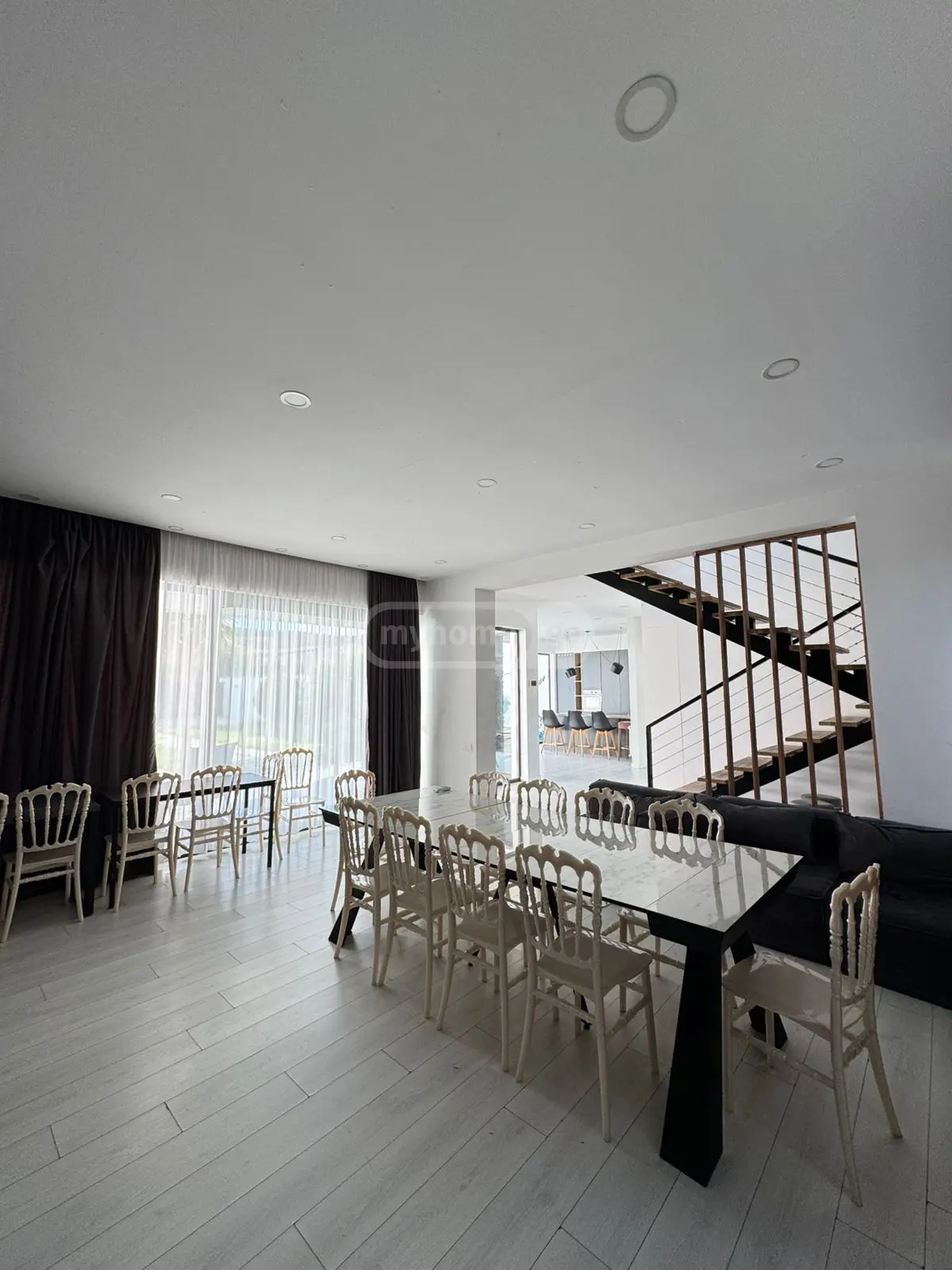 5 Room Private House Daily Rent In Didi Digomi view 9