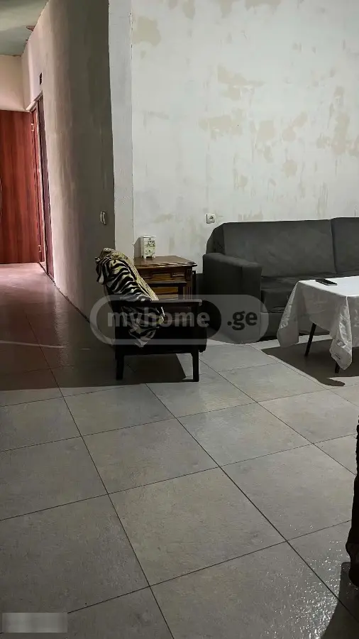 4 Room Private House For Sale view 6