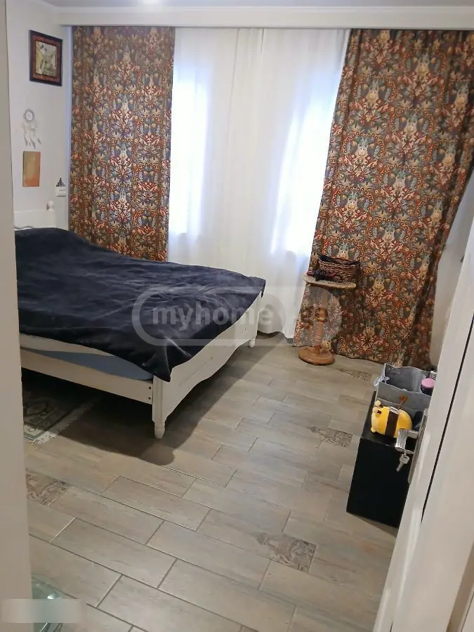 4 Room Private House For Sale view 11