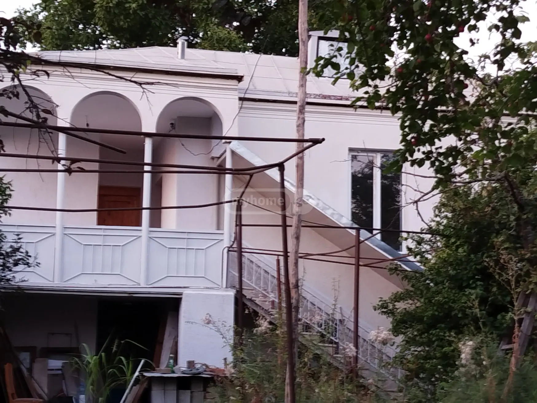 9 Room Private House For Sale view 1