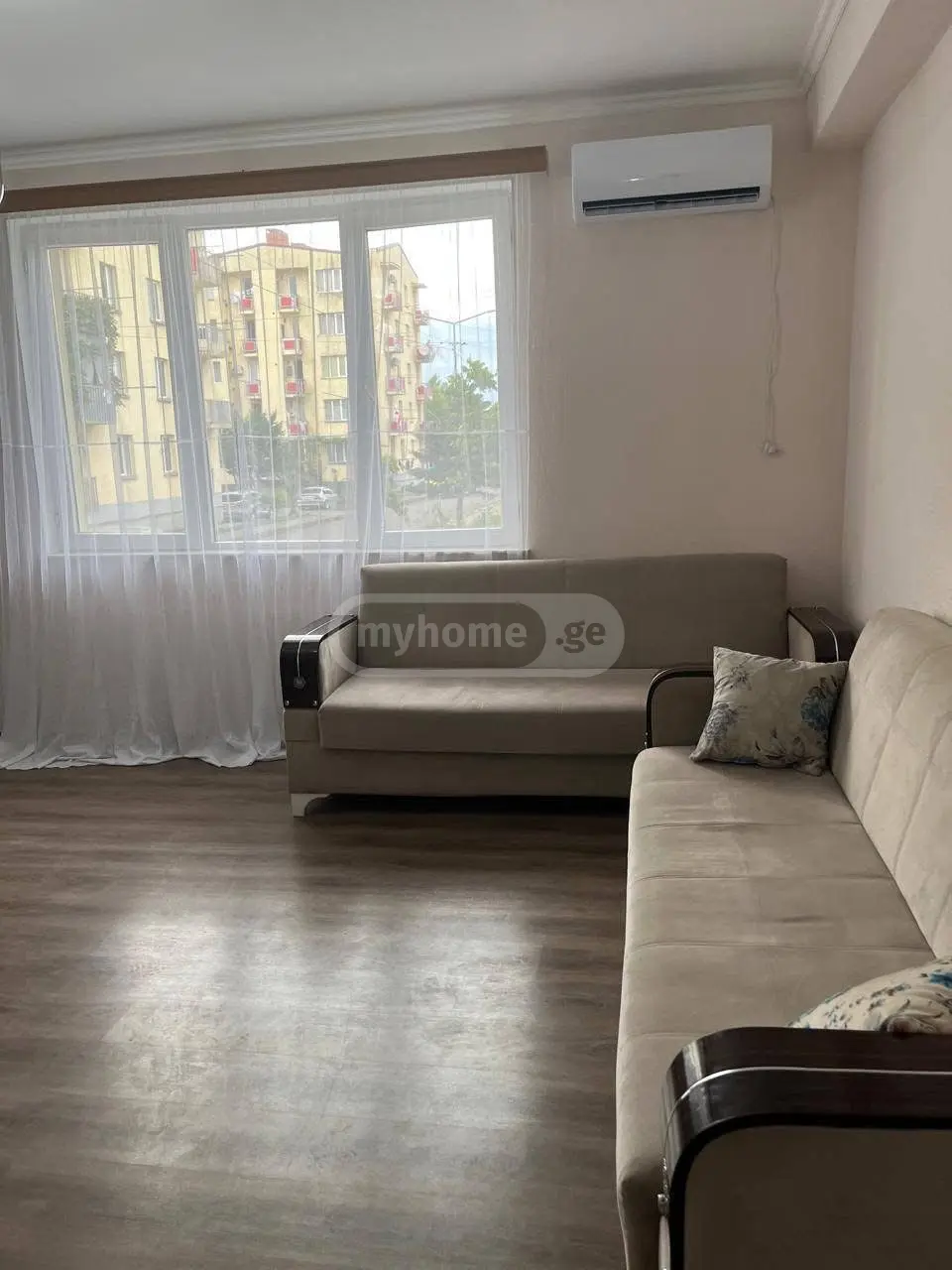 1 Room Apartment For Rent In Foti view 6