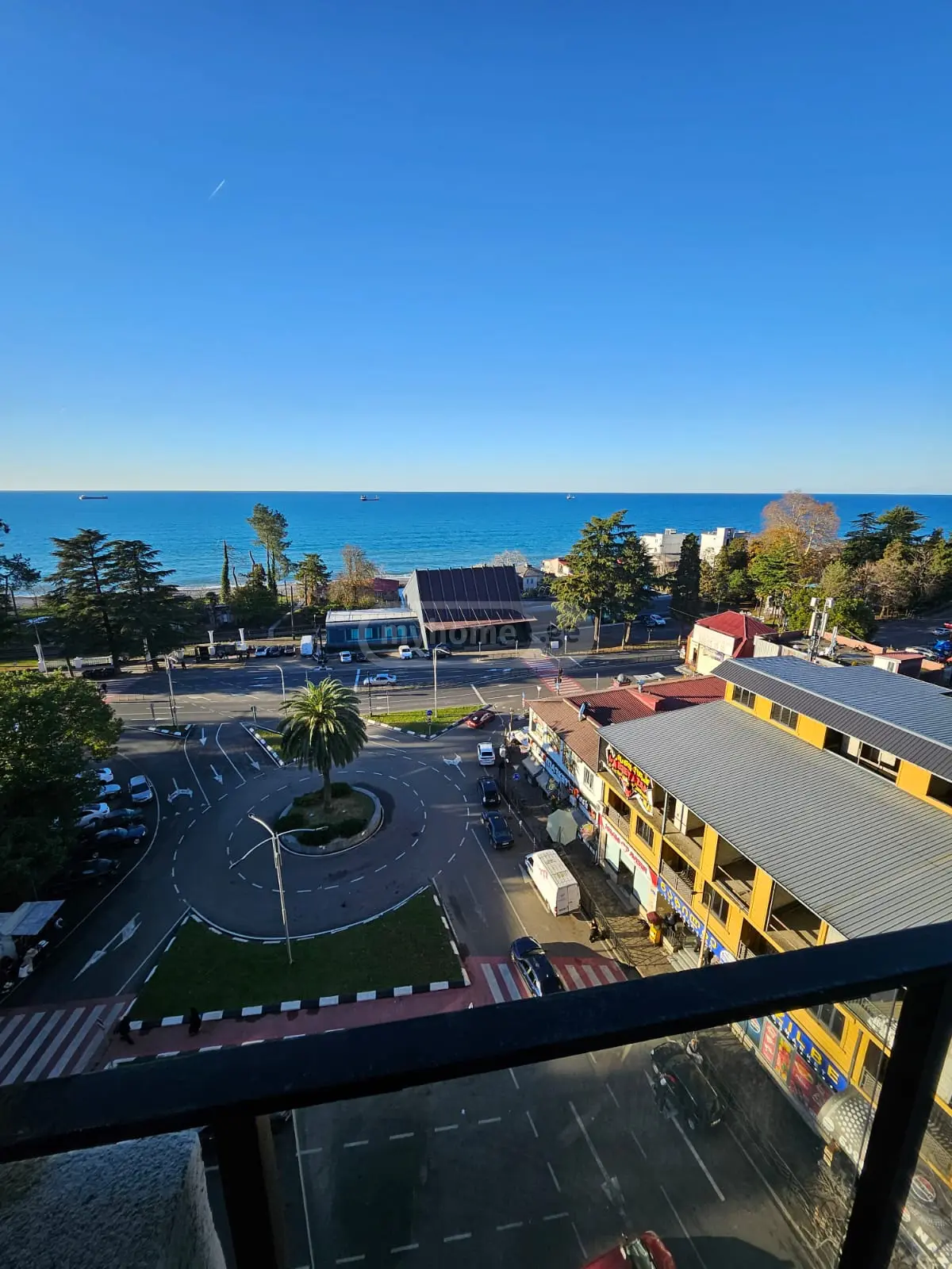 3 Room Apartment For Rent In Makhinjauri, In Batumi view 4