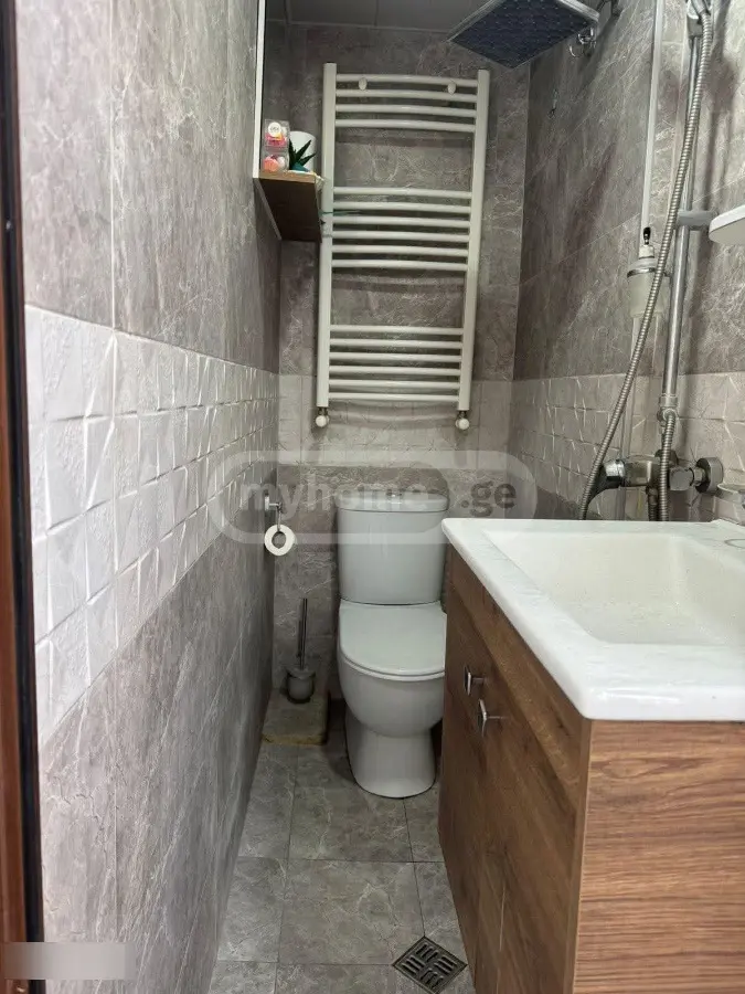 5 Room Private House For Sale view 14