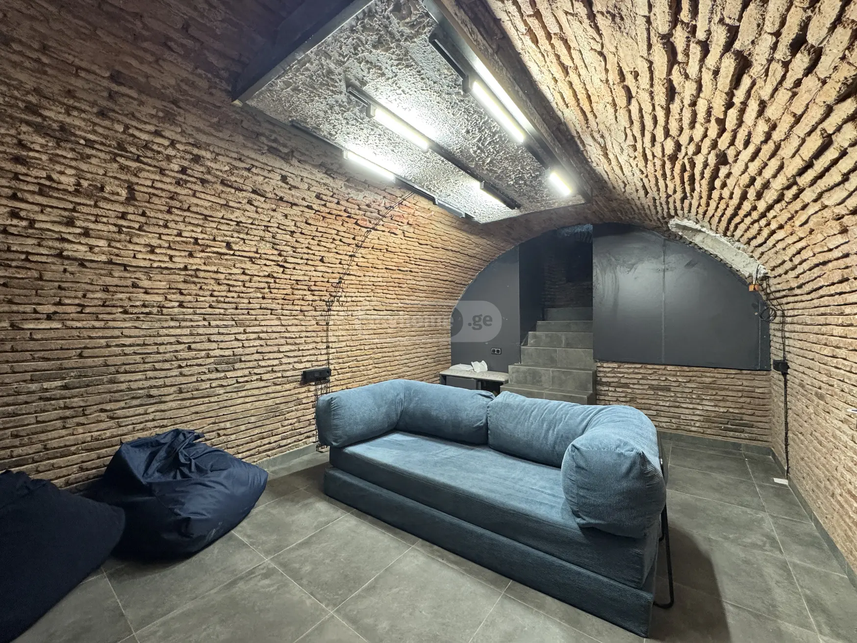 Special Commercial Area For Rent In Sololaki view 4