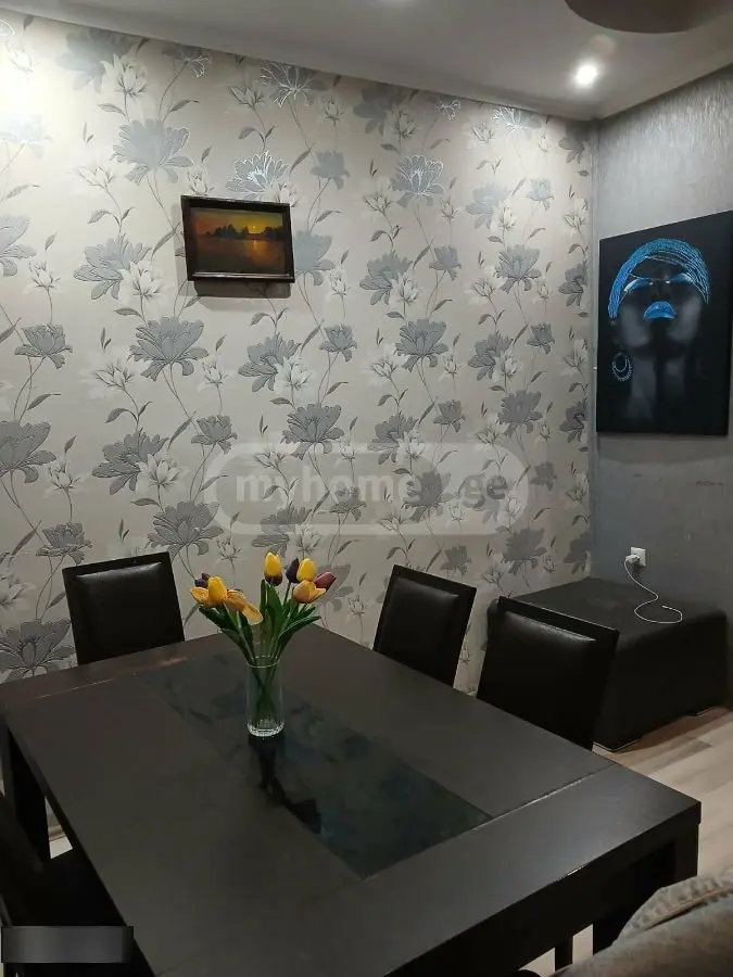 3 Room Private House For Sale view 5