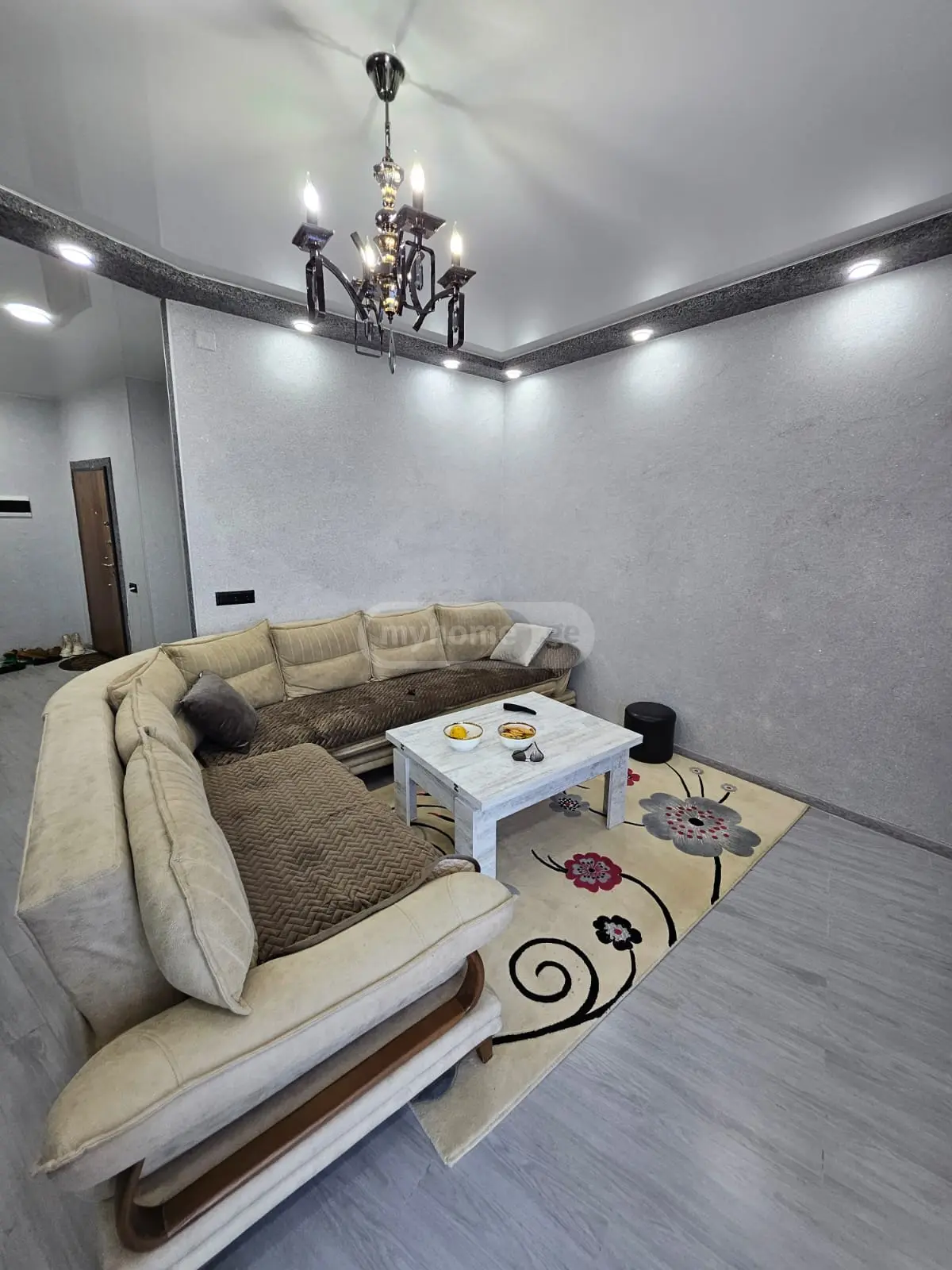 3 Room Apartment For Rent In Makhinjauri, In Batumi view 11