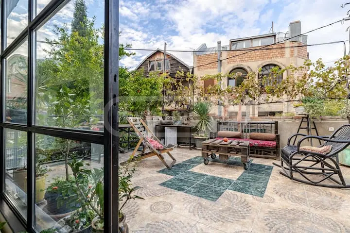 4 Room Private House For Rent In Vera view 4