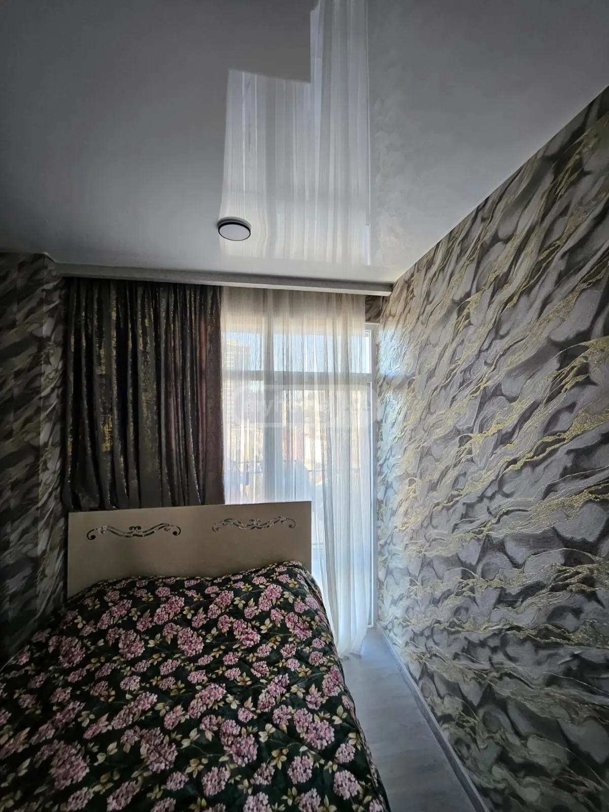3 Room Apartment For Rent In Makhinjauri, In Batumi view 6
