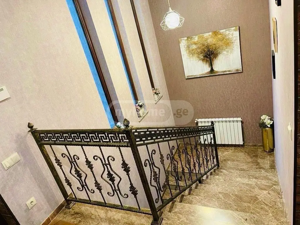 10+ Room Private House For Sale In Lisi Lake view 9