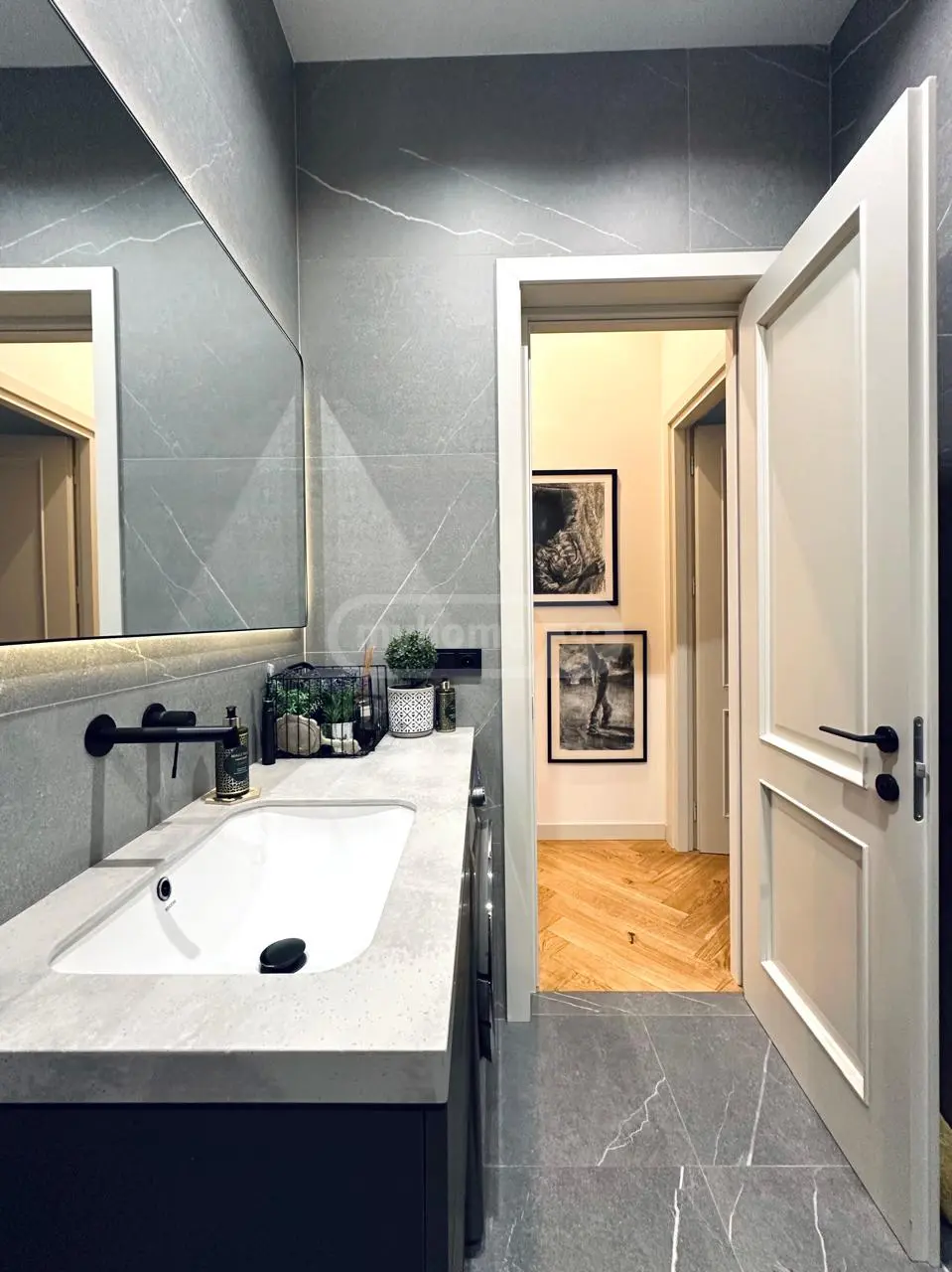 4 Room Apartment For Sale view 9