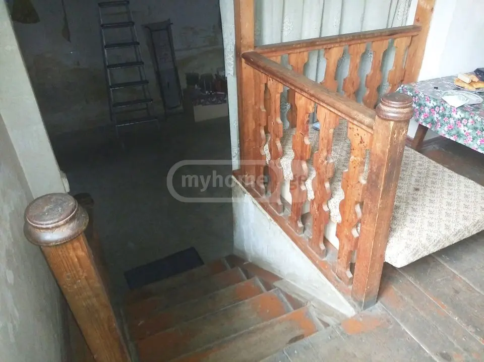 4 Room Private House For Sale view 9