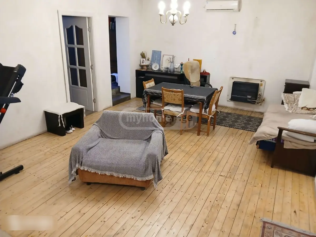 4 Room Private House For Sale view 13