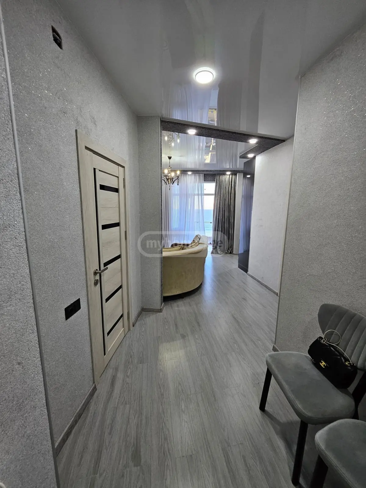 3 Room Apartment For Rent In Makhinjauri, In Batumi view 10