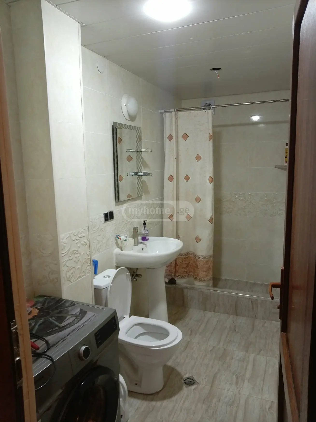 2 Room Apartment Daily Rent In Borjomi view 6