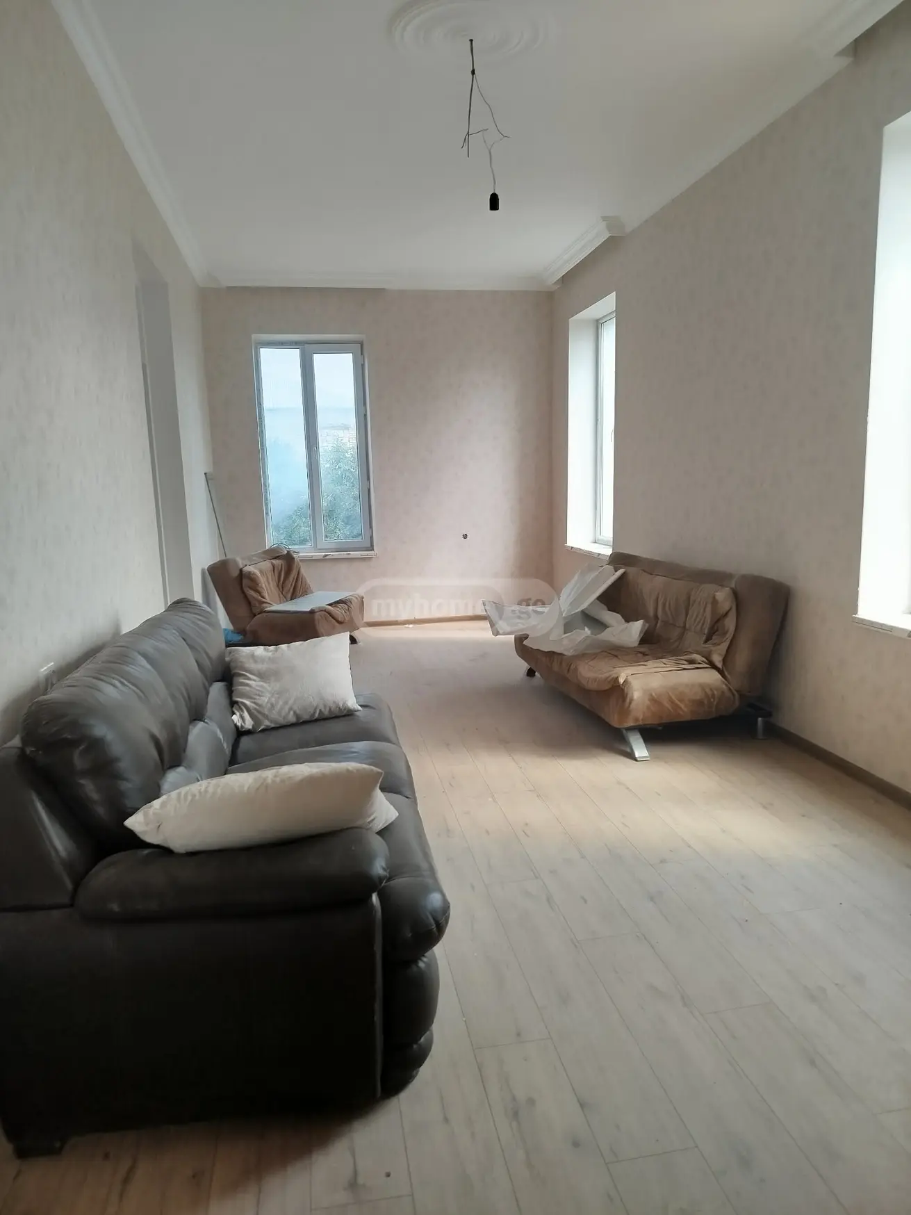 9 Room Private House For Sale view 7
