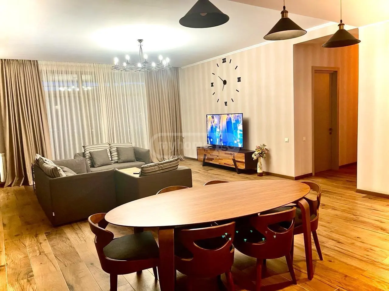 10+ Room Private House For Sale In Lisi Lake view 10