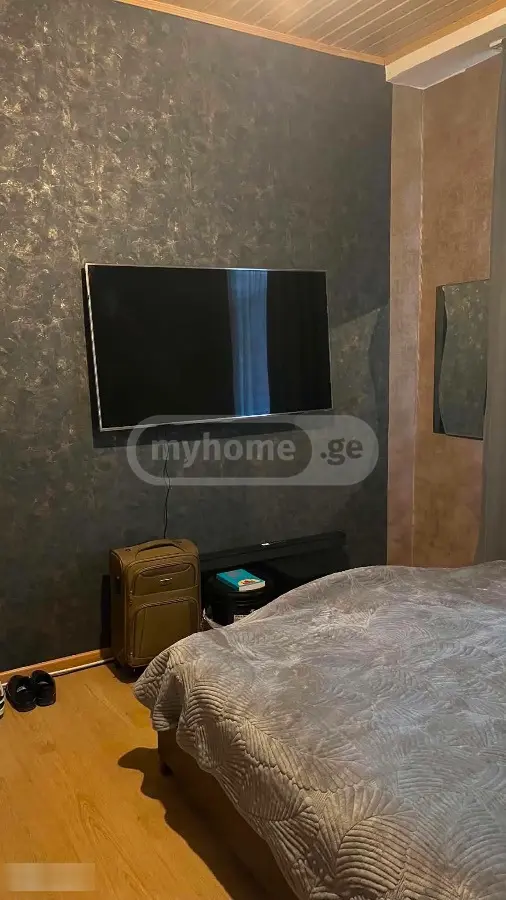 4 Room Private House For Sale view 2