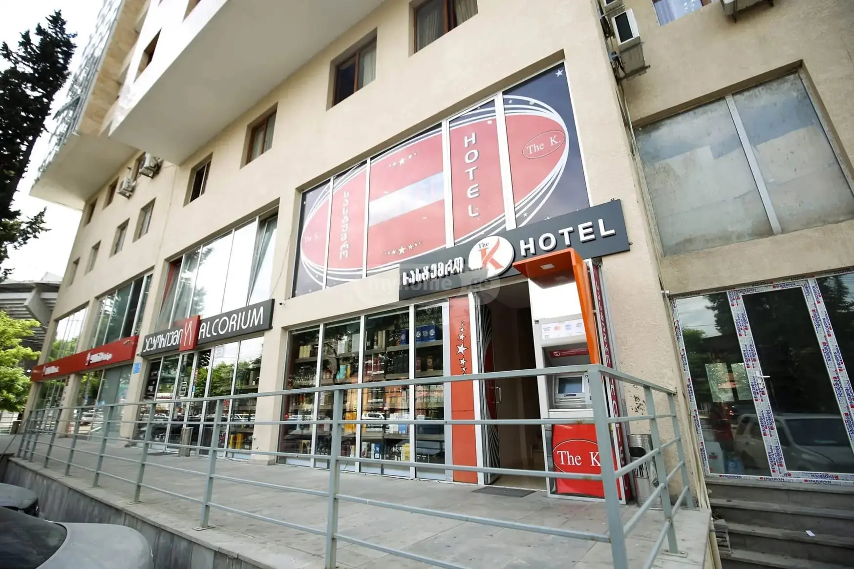 10+ Room Hotel For Rent In Didube view 10