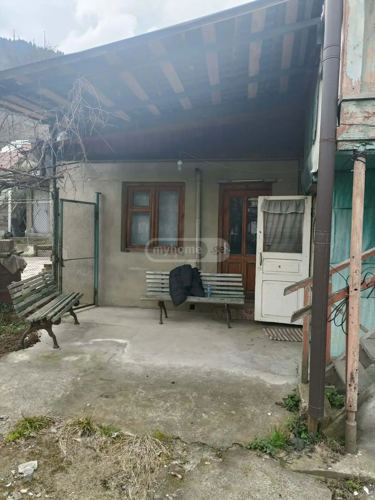 5 Room Private House For Sale view 9