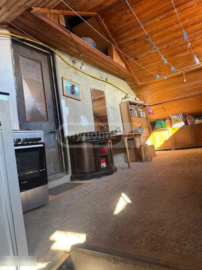 5 Room Private House For Sale view 10