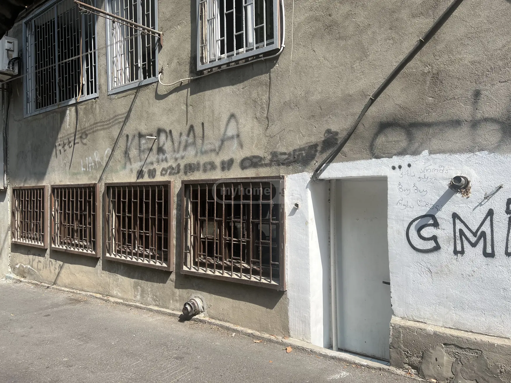 Universal Commercial Area For Sale In Vera view 1