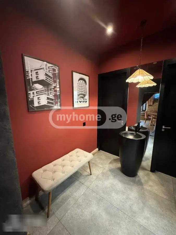 Universal Commercial Area For Rent In Sololaki view 2