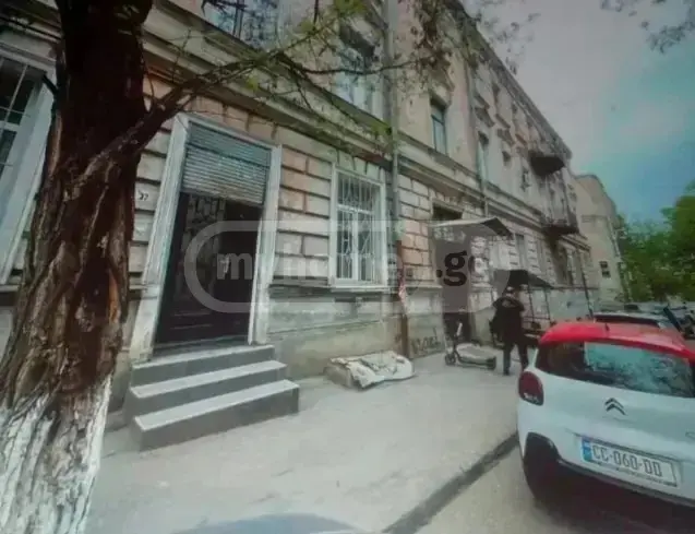 Universal Commercial Area For Rent In Sololaki view 1