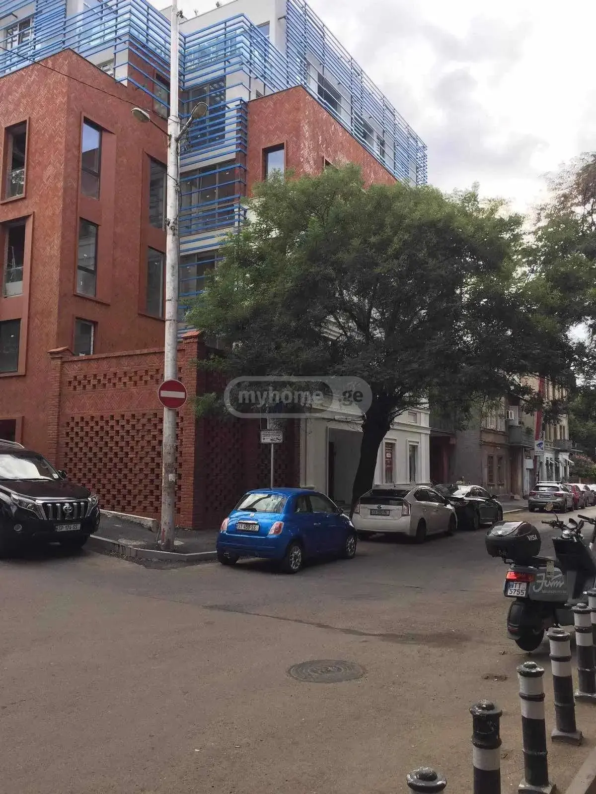 Universal Commercial Area For Rent In Vera view 4