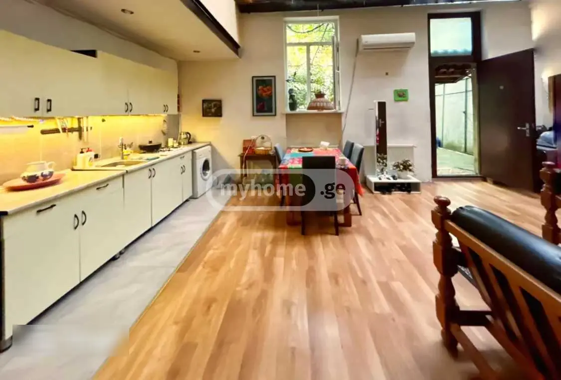 3 Room Private House For Rent In Vake view 13