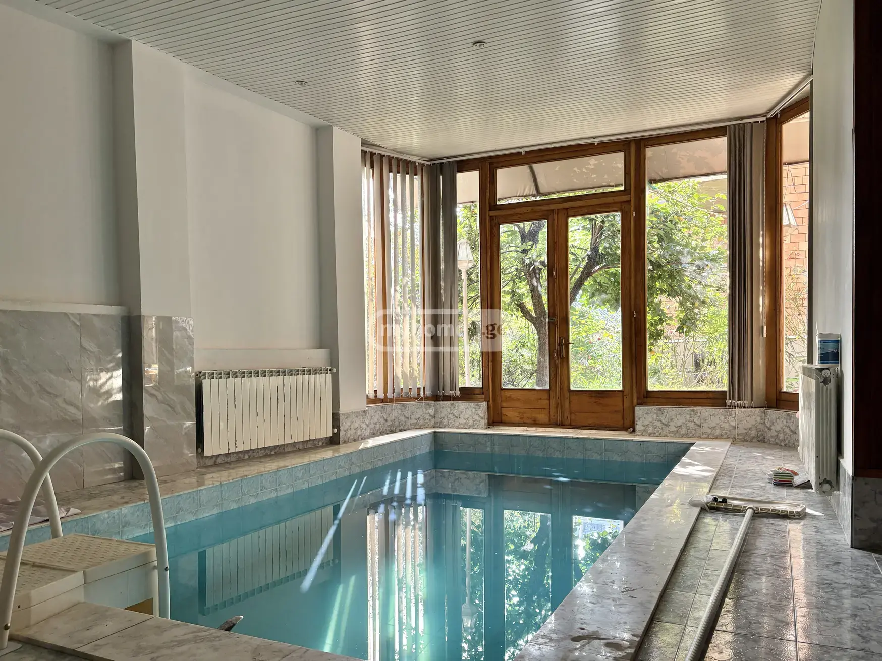 5 Room Private House For Rent In Vake view 11