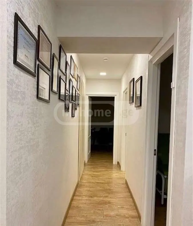 Office Commercial Area For Rent In Vake view 2
