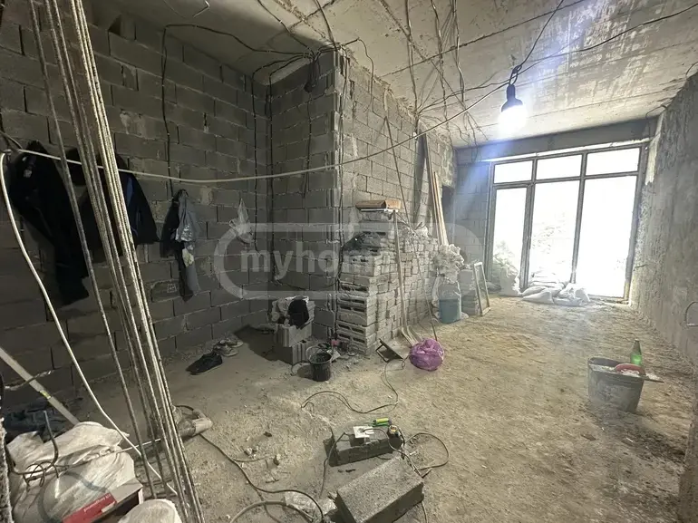 2 Room Apartment For Sale view 2