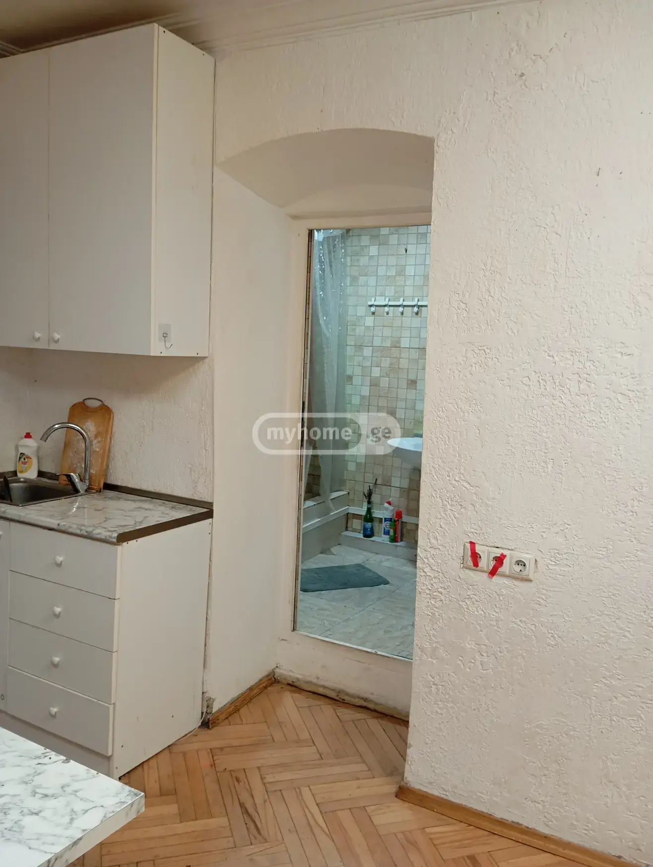 2 Room Apartment For Rent In Mtatsminda view 3