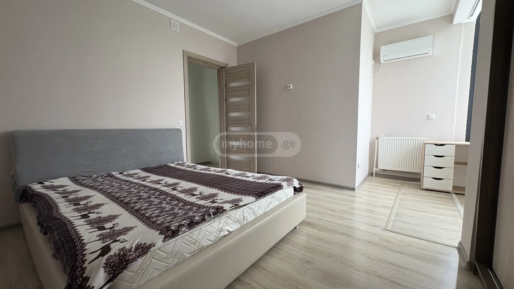 3 Room Private House For Sale view 9