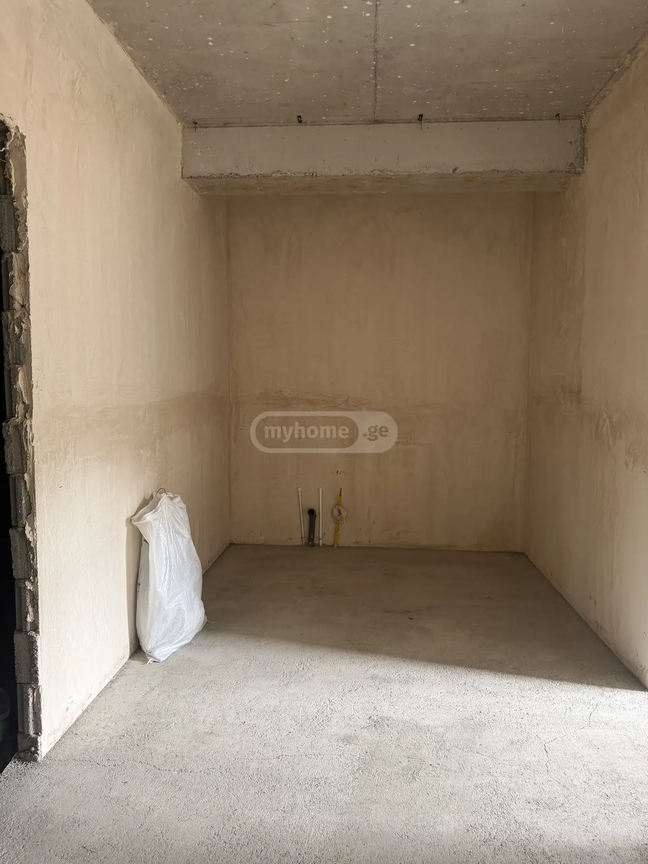 2 Room Apartment For Sale view 4