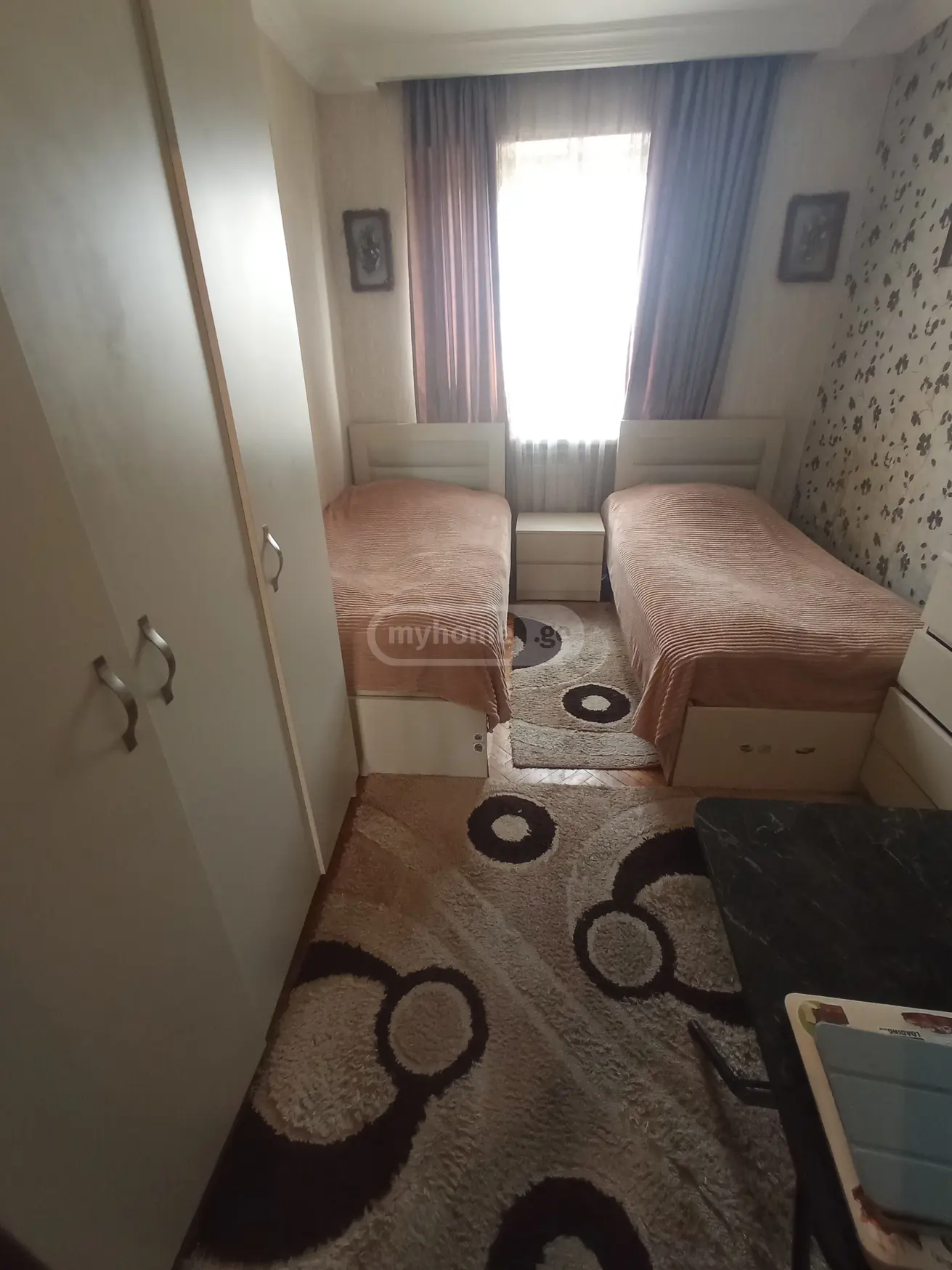 Продажа 3-комната Квартира view 1