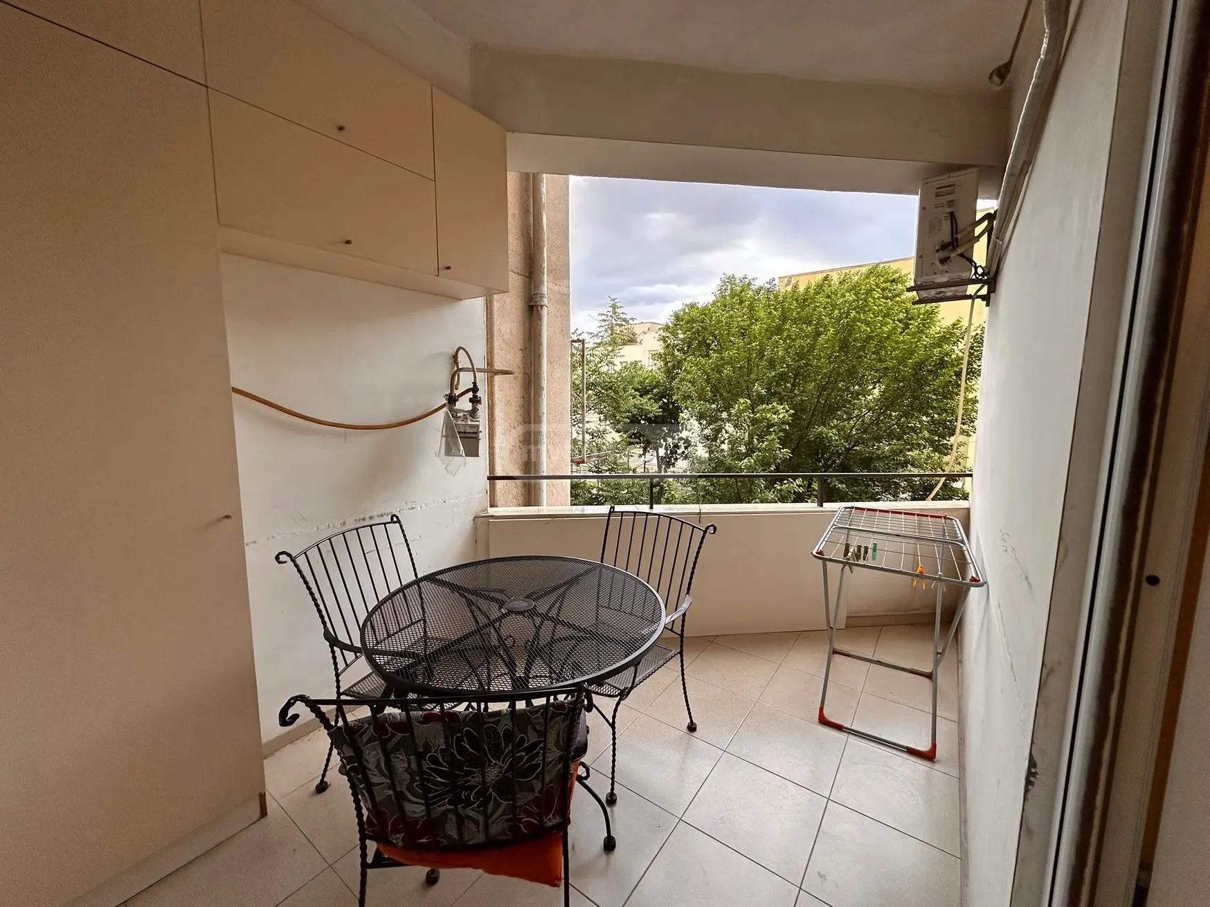4 Room Apartment For Rent In Didube view 12