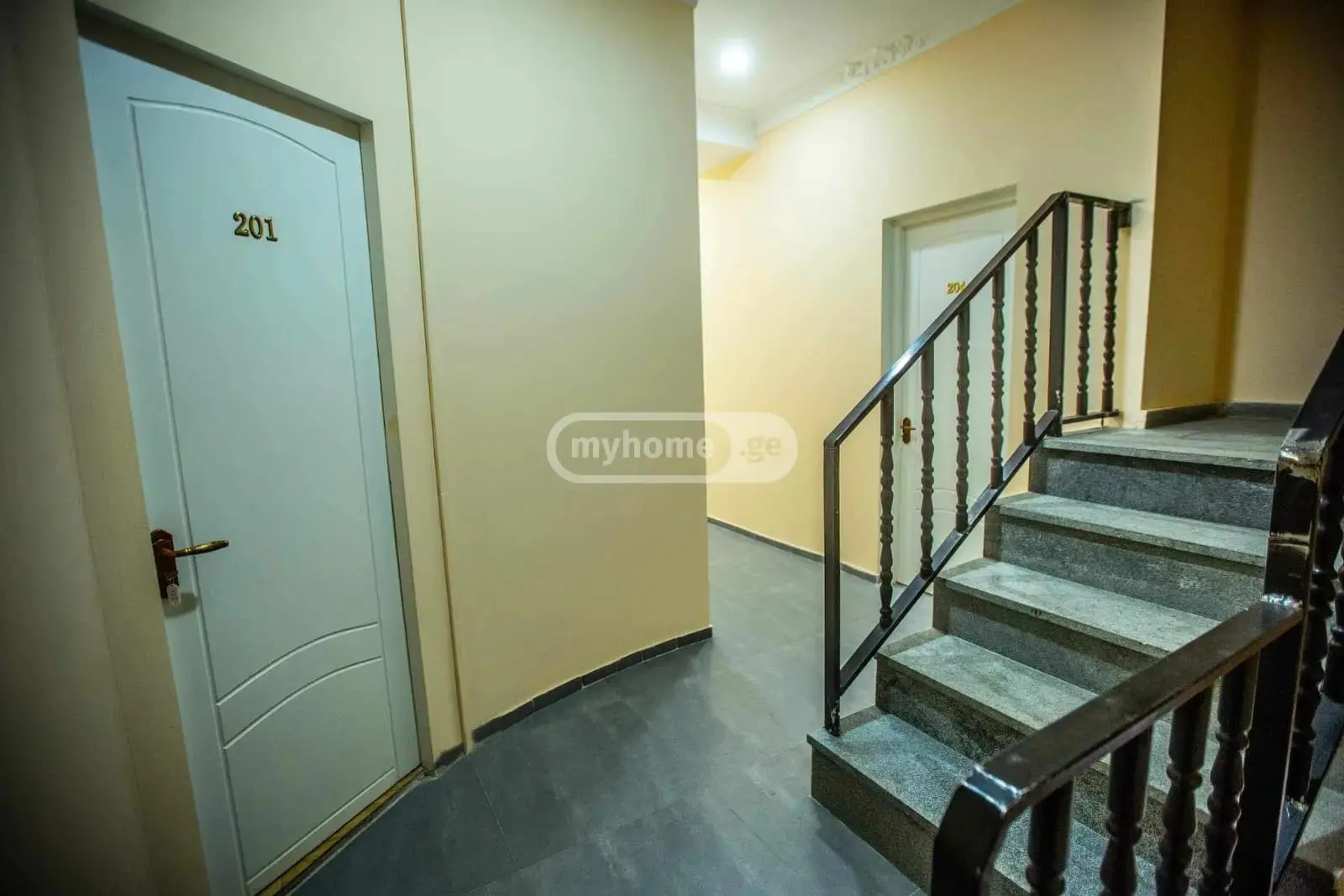 10+ Room Hotel For Rent In Avlabari view 3