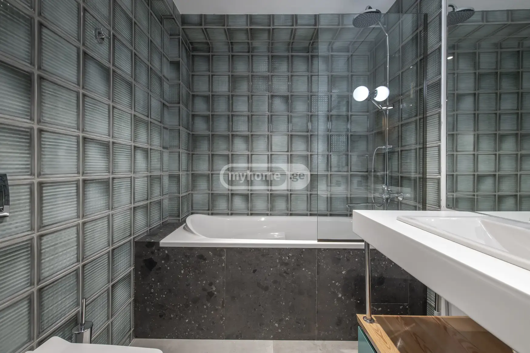 2 Room Apartment For Rent In Vera view 14