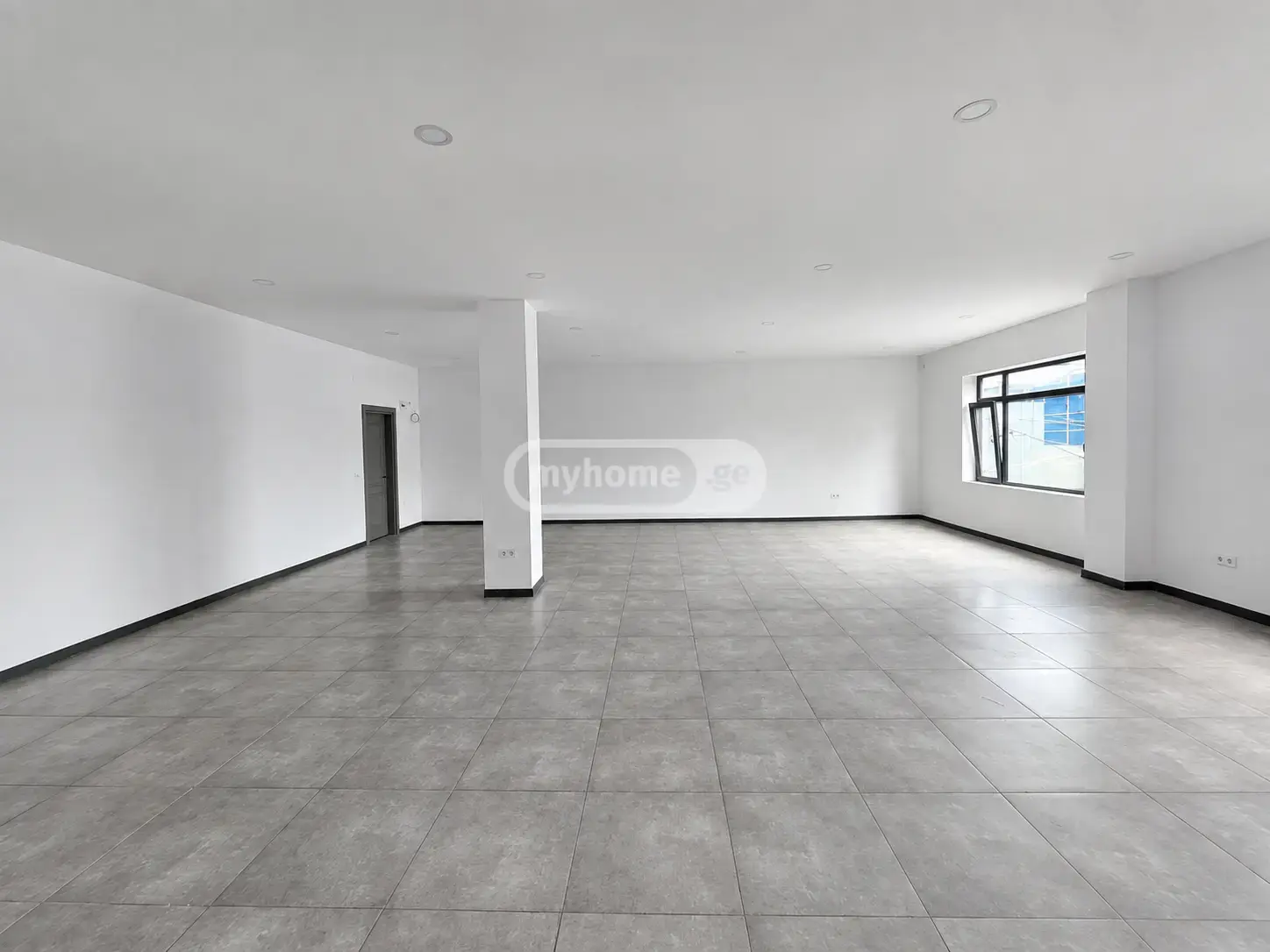 Office Commercial Area For Rent In Didube view 3