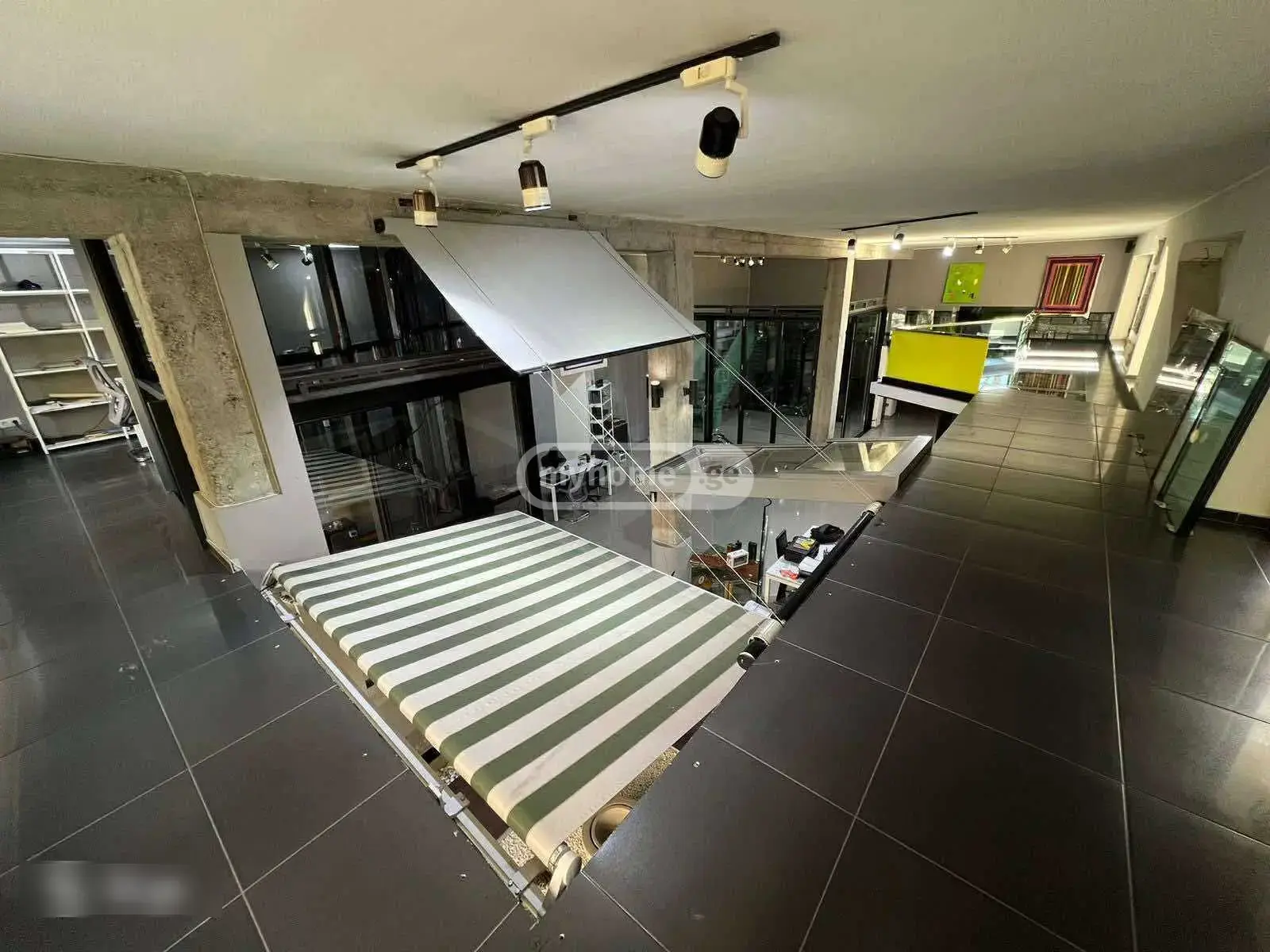 Universal Commercial Area For Rent In Avlabari view 8