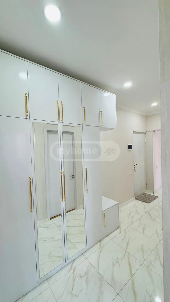 3 Room Apartment For Rent In Didube view 5