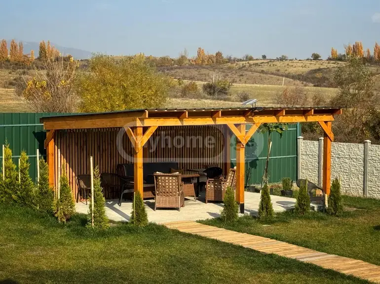 5 Room Private House Daily Rent In Lilo view 12