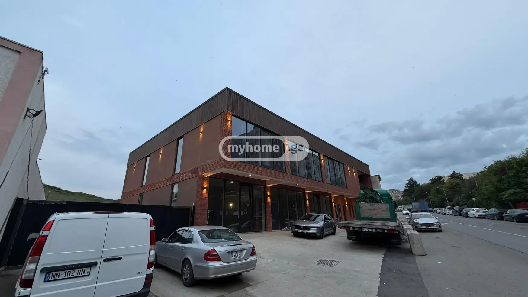 Universal Commercial Area For Rent In Gldani view 13