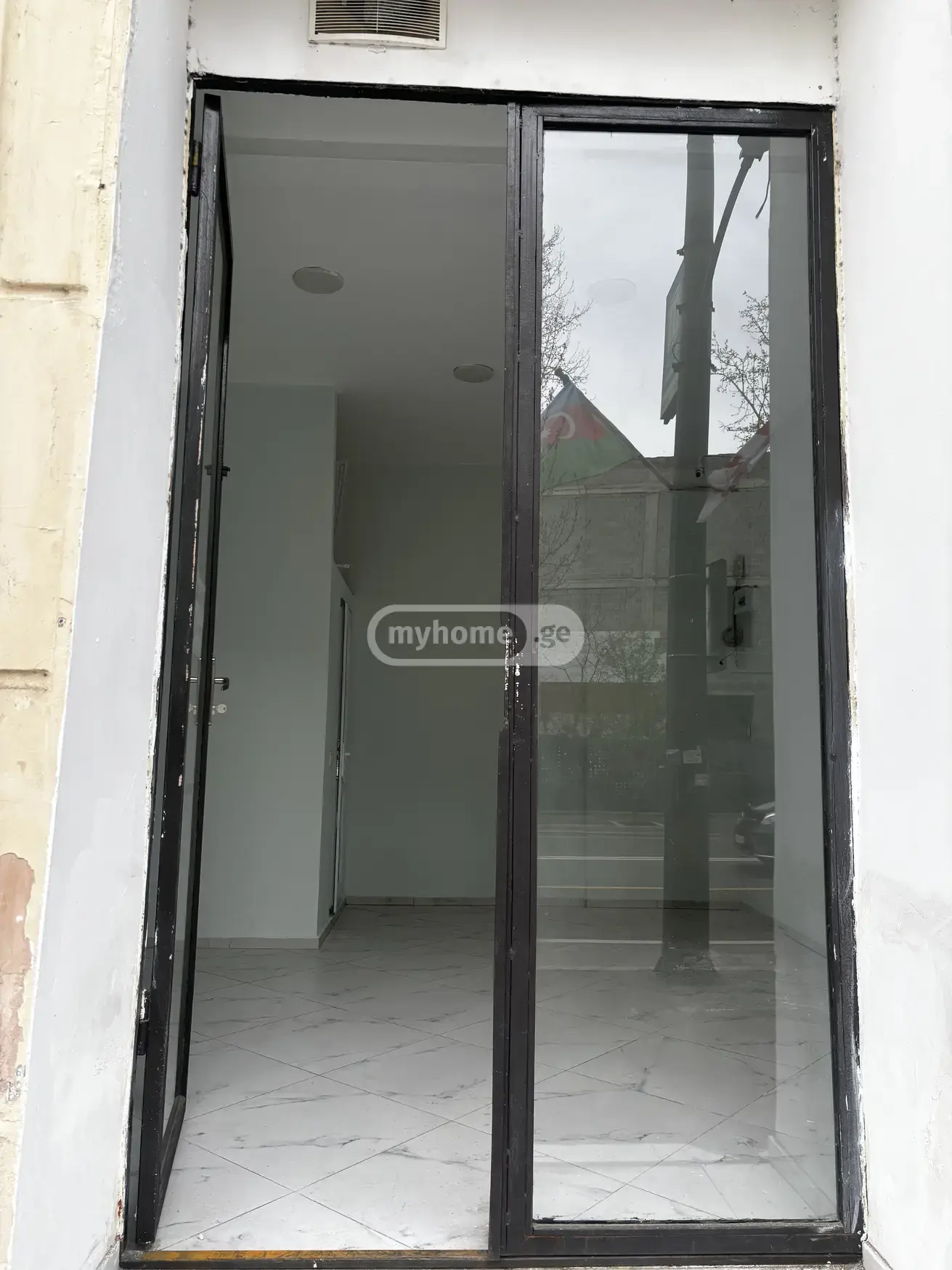 Trade Commercial Area For Rent In Isani view 1