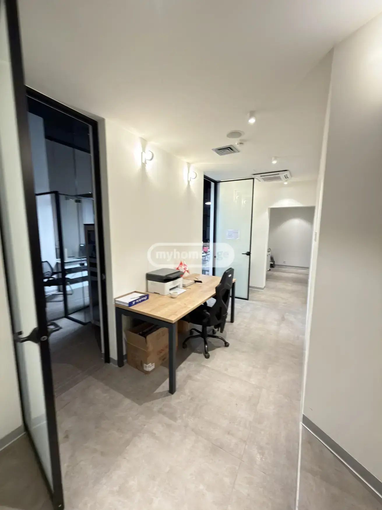 Office Commercial Area For Rent In Mtatsminda view 4