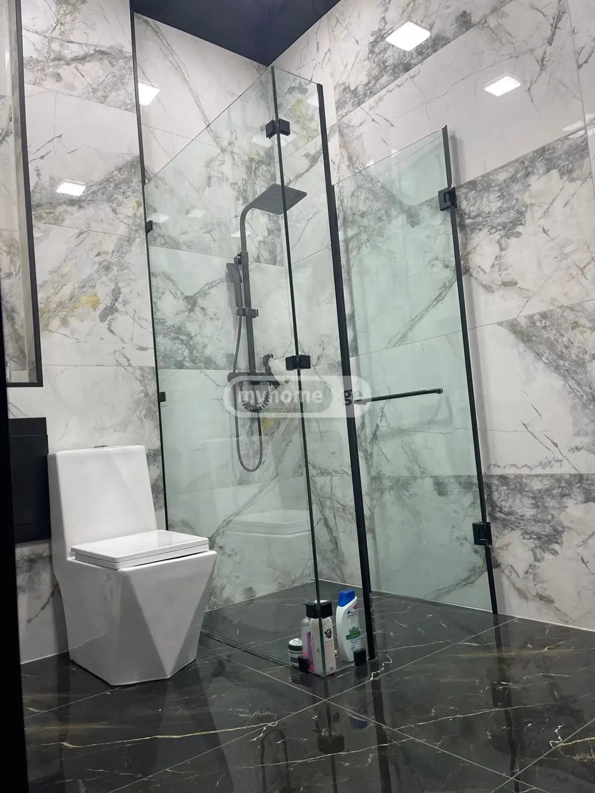 8 Room Apartment For Sale view 10