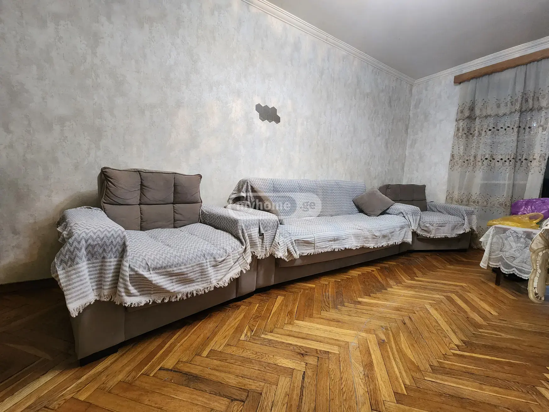 4 Room Apartment For Rent In Samgori view 6